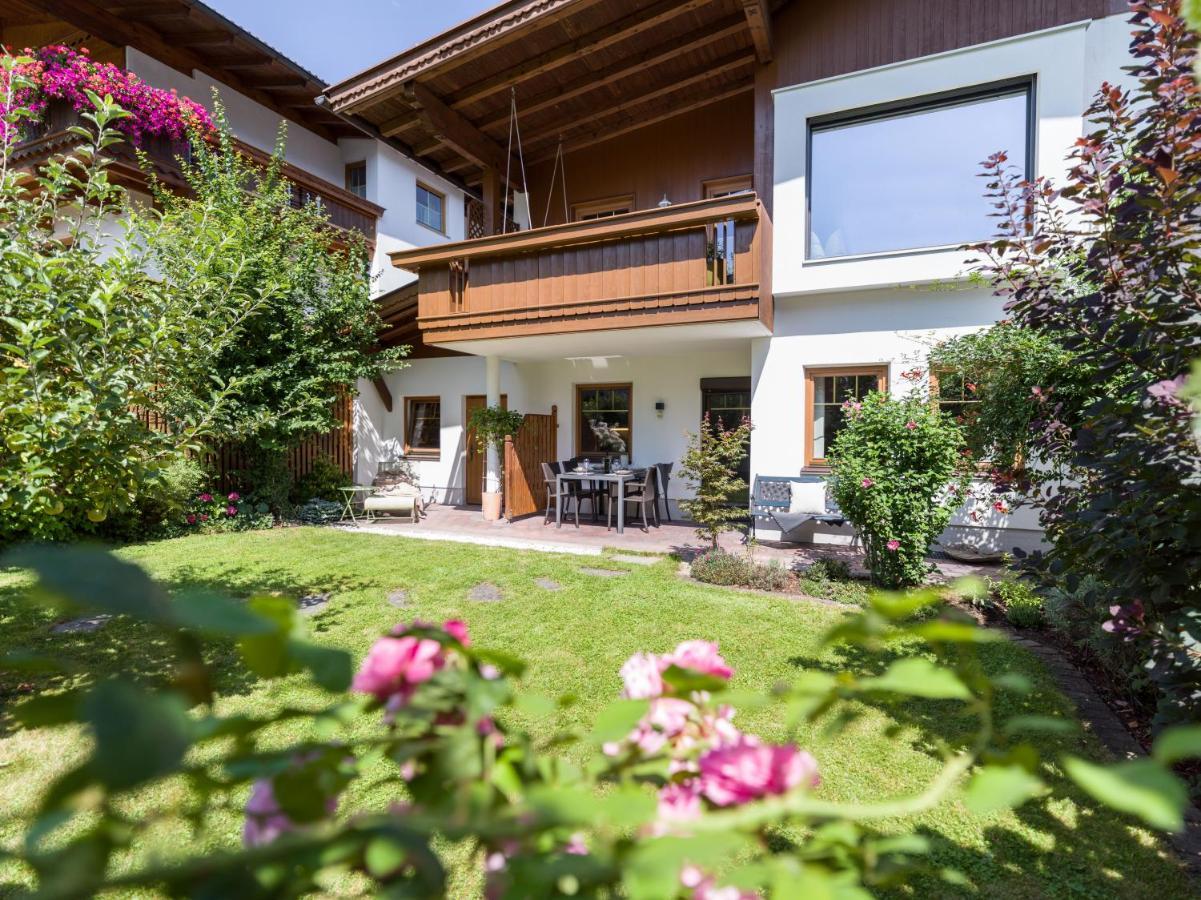 Apart M Aschau Im Zillertal Exterior photo