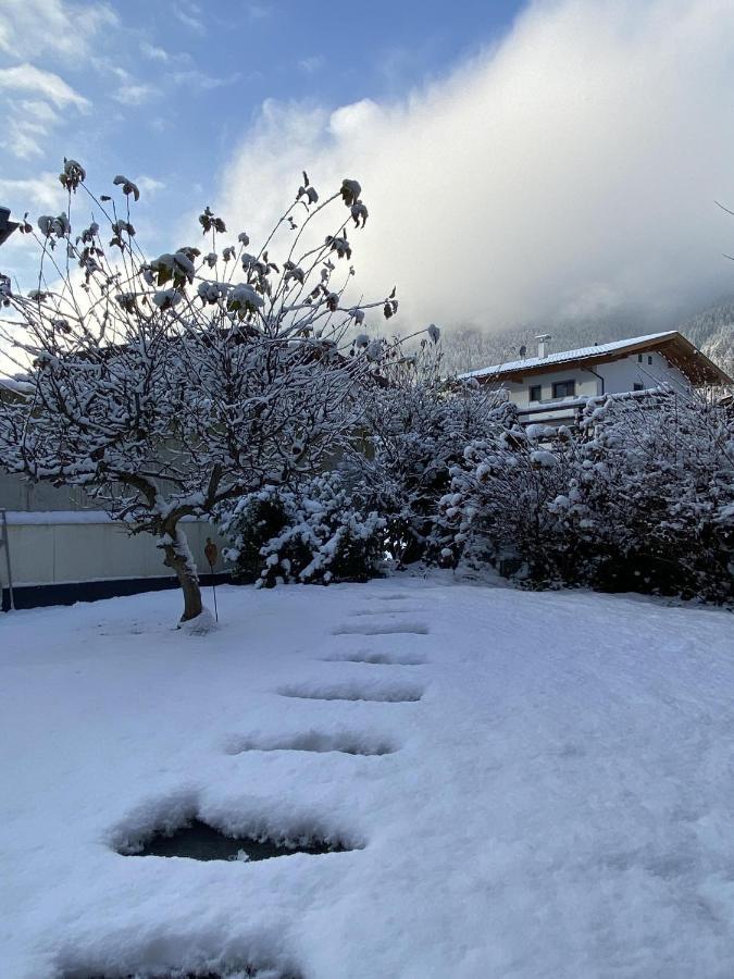 Apart M Aschau Im Zillertal Exterior photo